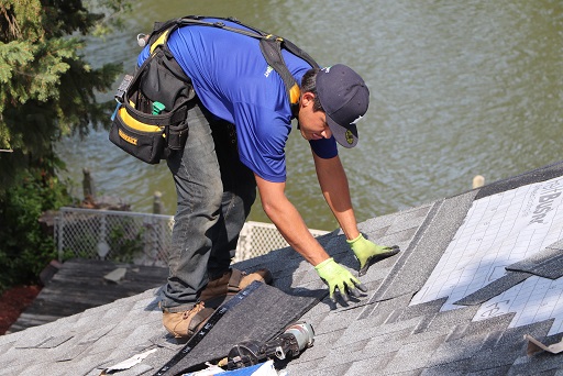 Hiring A Roofer In Michigan